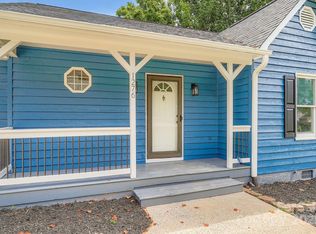 1276 Hidden Creek Cir, Hickory, NC 28602