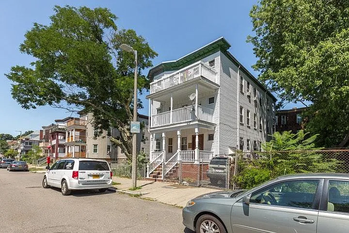 120 Welles Ave #2 — Photo 6