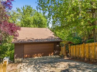 6416 SW 33rd Pl, Portland, OR 97239