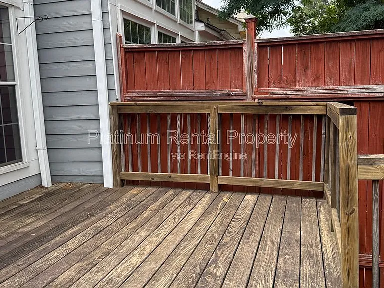 2196 Goodwood Blvd SE — Photo 15