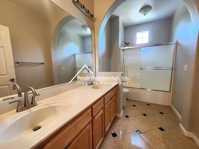 1119 Green Ridge Dr — Photo 21