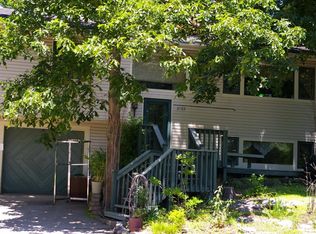 2103 Sunborough Dr, Columbia, MO 65203