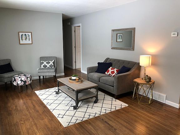 4th image of 13171 Pierce St NE #1