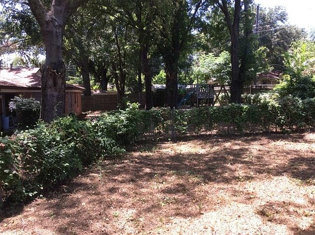 2nd image of 519 Mashburn Ln