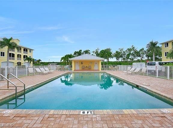 4th image of 301 Copeland AVE S #110