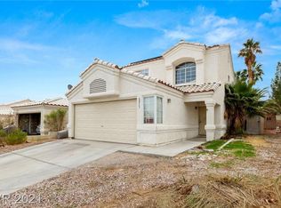 8213 Cimarron Ridge Dr, Las Vegas, NV 89128