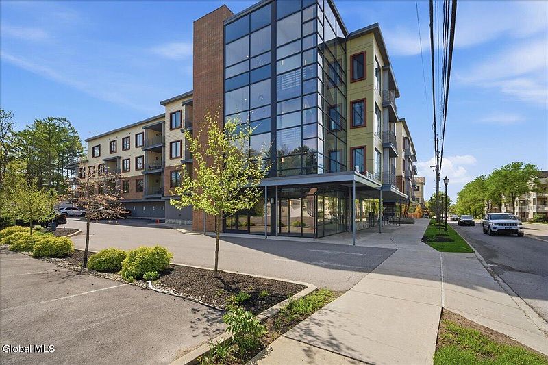 2nd image of 116 West Avenue UNIT 401
