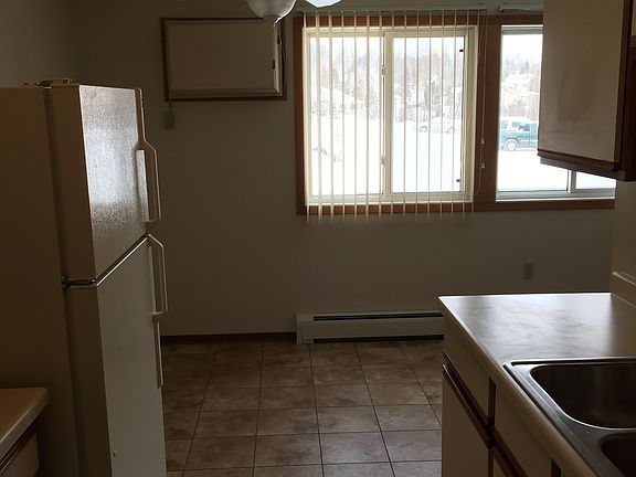 5th image of 110 N Van Buren Ave #202 W