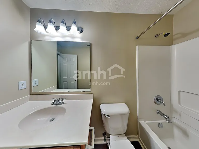 12024 Seahawks Ln — Photo 25