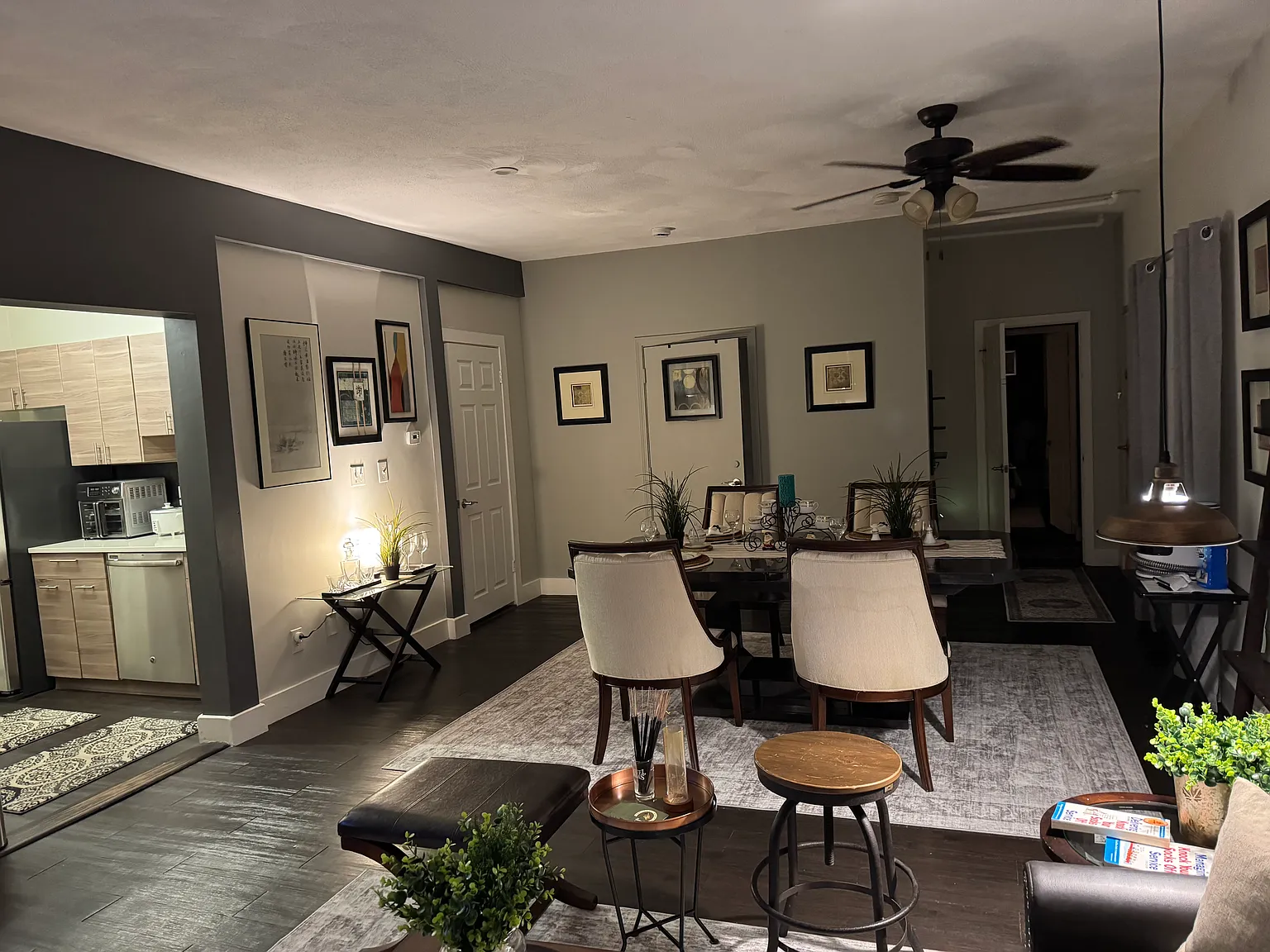 2 bed, 1400 sqft, $4,200 — Photo 1