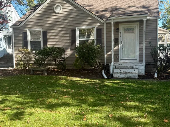625 Meadowbrook Ave SE, Warren, OH 44484