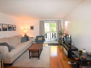 39-41 Ellery St Unit 2, Cambridge, MA 02138