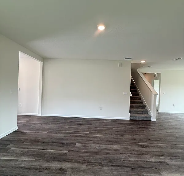 5490 Hayloft Dr — Photo 19