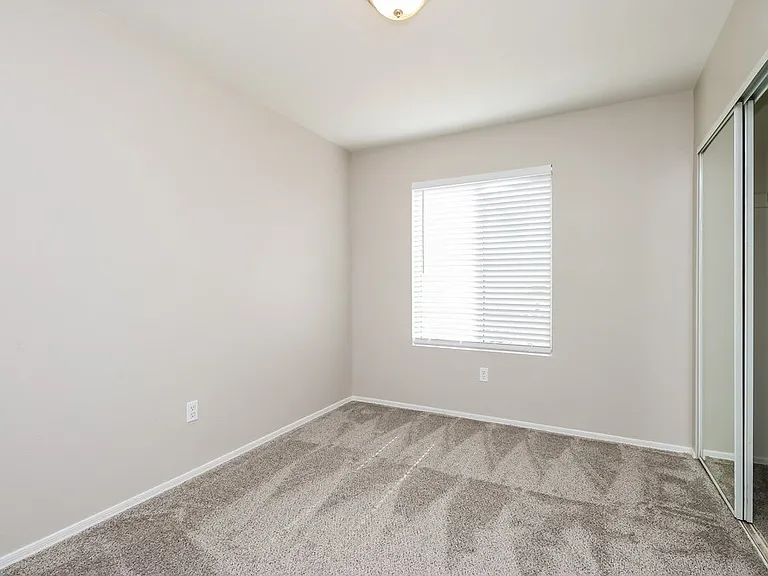 4514 E Scott Ave — Photo 13