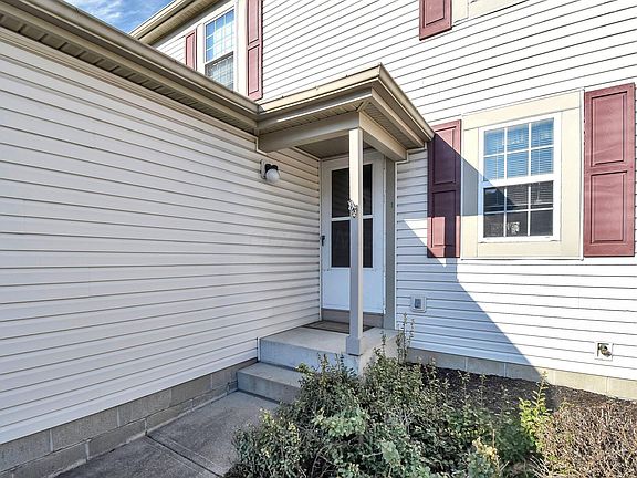 3rd image of 231 Macfalls Way #86C