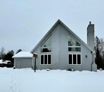 8836 Big Creek Rd, Johannesburg, MI, 49751