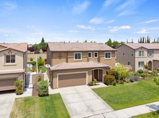 10414 Riata Ln, Bakersfield, CA 93306