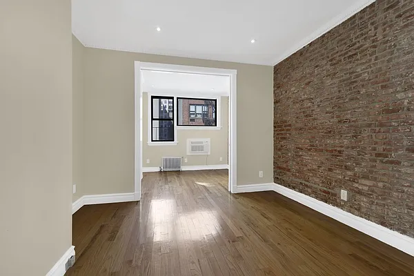 Rented by Cooper & Cooper Real Estate | media 15