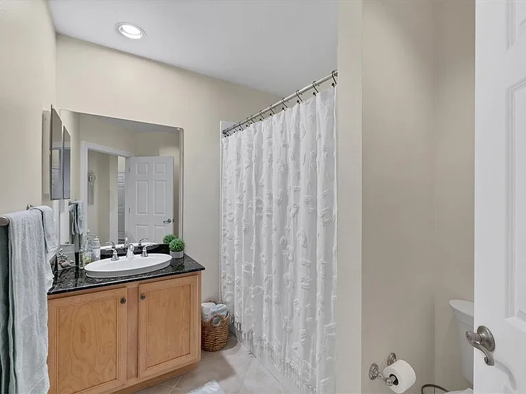 8541 Amberjack Cir #203 — Photo 29
