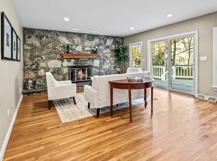 10 Foothill Rd, Framingham, MA 01702