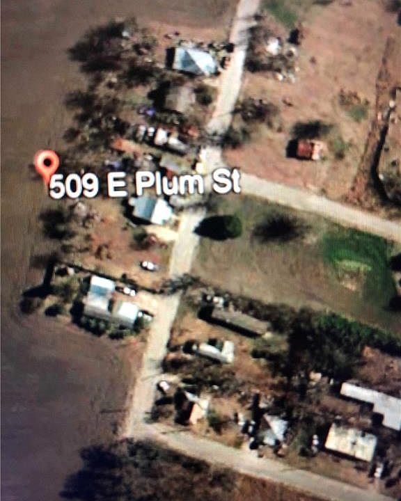 2nd image of 501 E Plum St