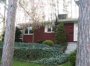 3 Orchard Ln, Titusville, PA 16354