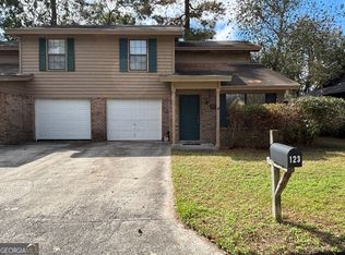 123 Fox Chase Rd, Savannah, GA 31406