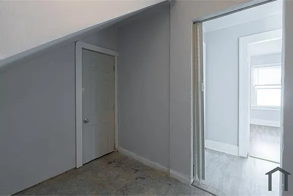 359 Clarendon Ave — Photo 20