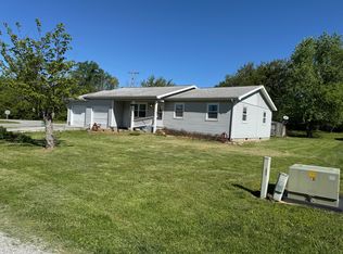 15 Pecan St, Alto Pass, IL 62905