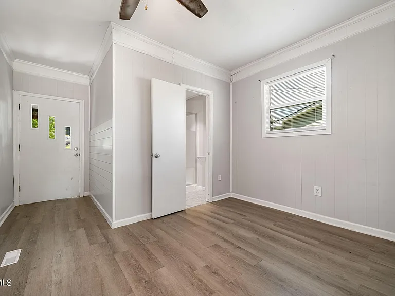 422 Gap Creek Rd — Photo 14