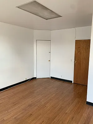 Rented by Owner | media 15