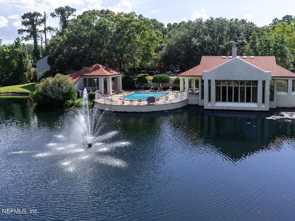 1603 WOOD HILL Place #1603, Jacksonville, FL 32256