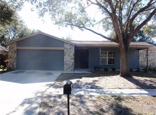 1018 Red Oak Cir, Brandon, FL 33511