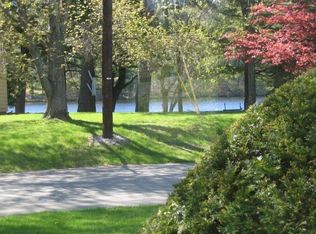 1 Crest Rd, Framingham, MA 01701