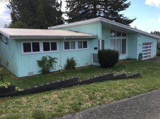 1875 Juniper Ave, Coos Bay, OR 97420