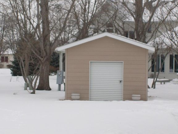 3rd image of 1511 Pinewood Ln