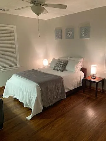 Main bedroom
