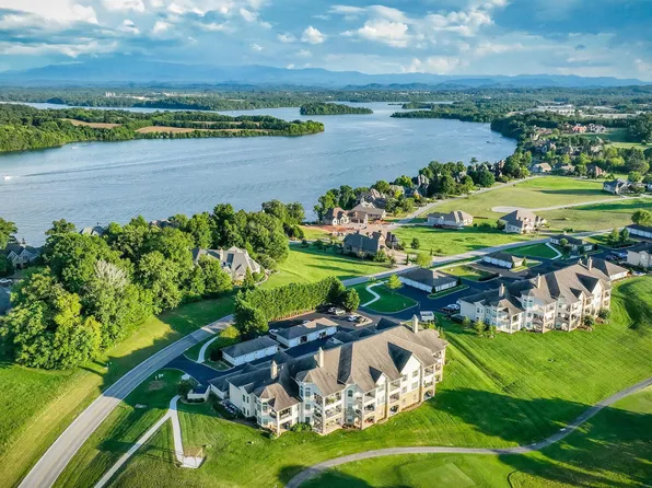 565 Rarity Bay Pkwy #102, Vonore, TN 37885