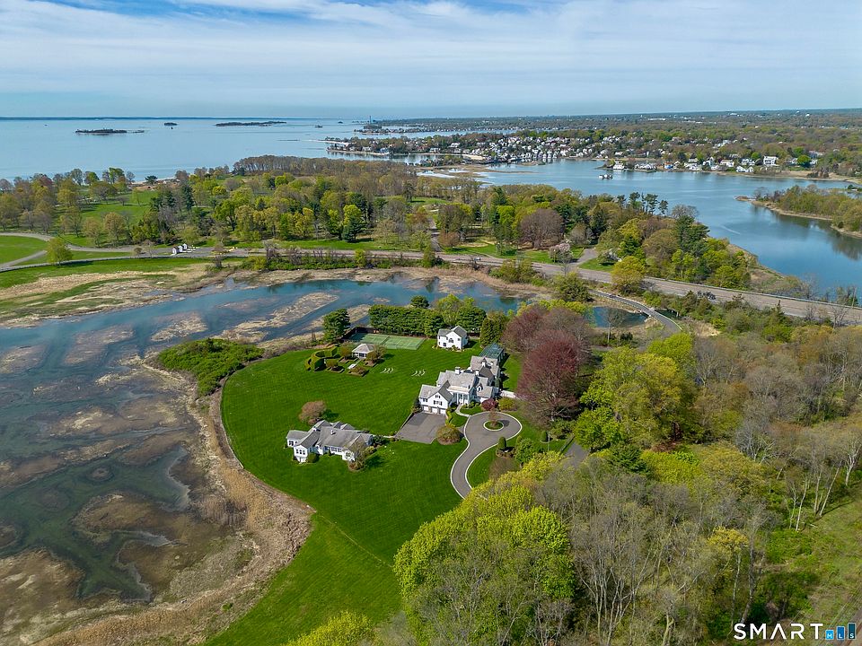 1st image of 4 Sherwood Island Lane