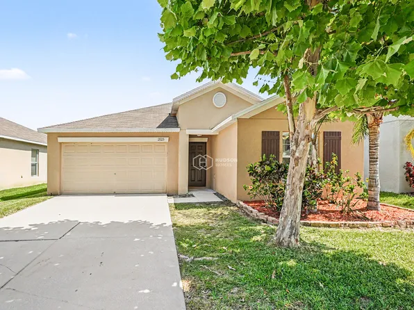 2025 Broad Winged Hawk Dr, Ruskin, FL 33570