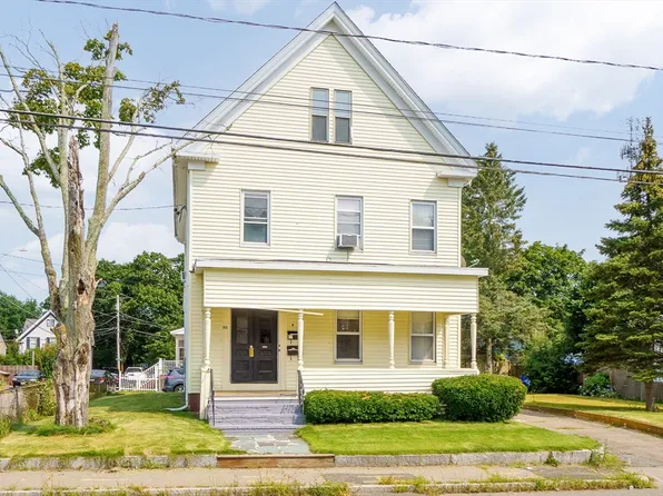 213 Grove St, Brockton, MA 02302