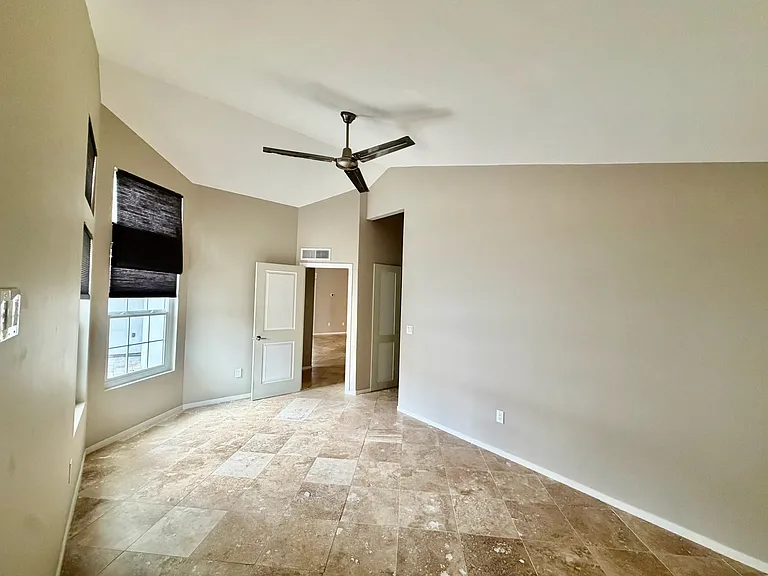 4121 E San Gabriel Ave — Photo 6
