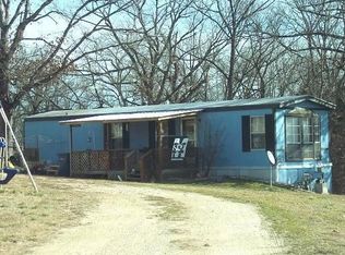 724 Old 10 Mile Rd, Eugene, MO 65032