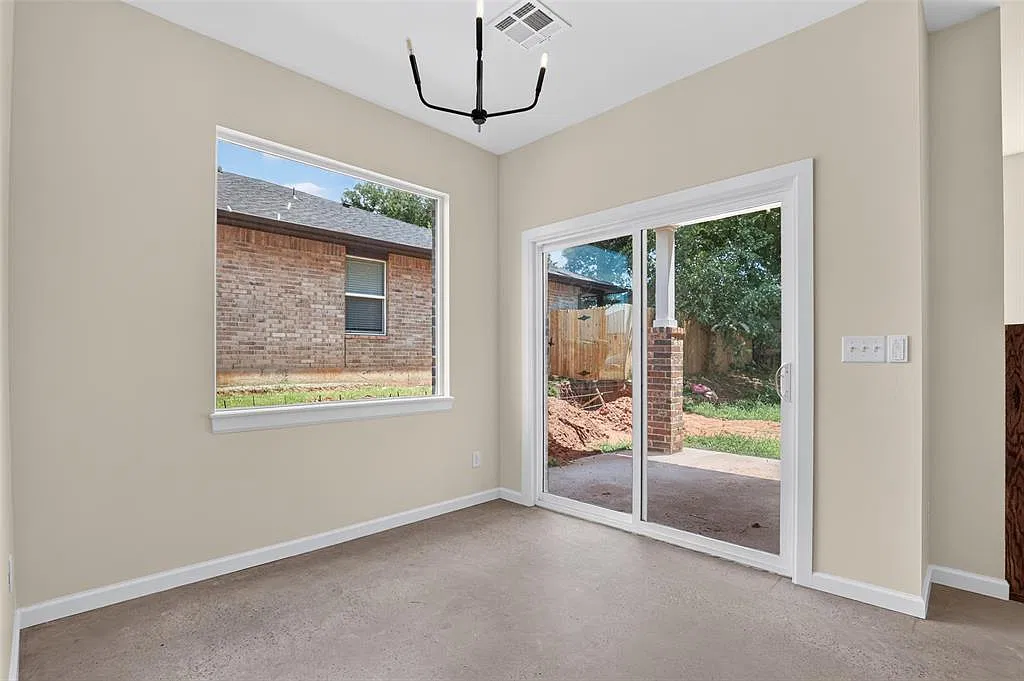 3 bed, 2.5 bath, 1738 sqft, $1,750 — Photo 3