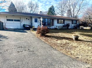 7 Ballydrain Rd, Framingham, MA 01701