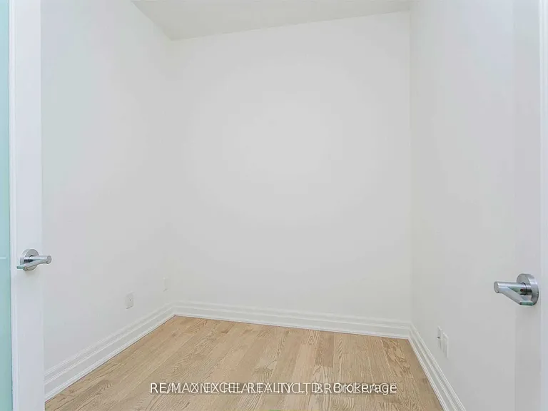 10 Rouge Valley Dr W #1112A — Photo 8