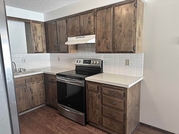 4th image of 108 E Rockwell Ave