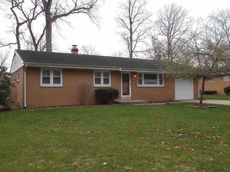 1st image of 19390 Wedgewood Dr