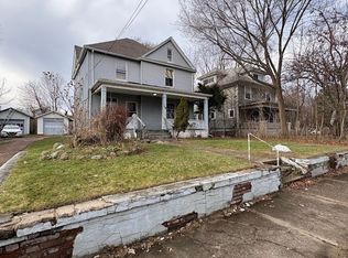 516 Schiller Ave, Akron, OH 44310