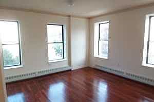 1st image of 981 Amsterdam Ave #9